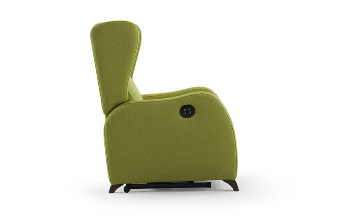 sillón relax orejero elevapersonas con diseño elegante y asiento desenfundable