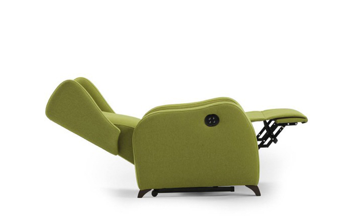 sillón relax orejero elevapersonas con diseño elegante y asiento desenfundable