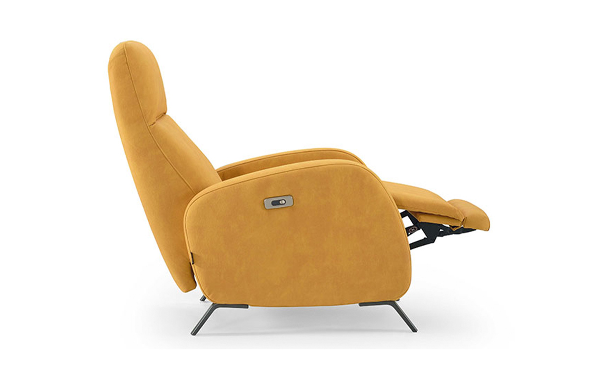 sillón relax con doble reposapiernas y asiento continuo confortable