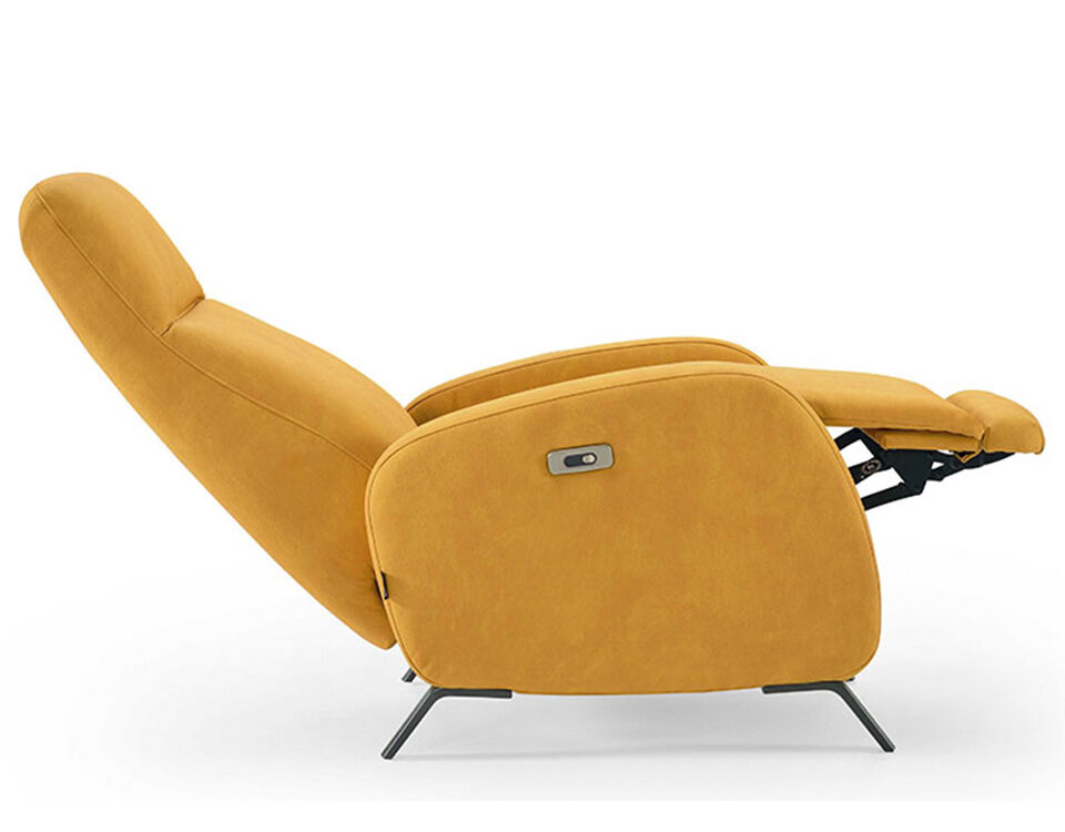 sillón relax con doble reposapiernas y asiento continuo confortable
