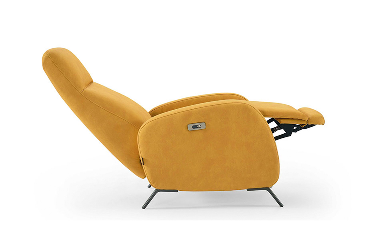 sillón relax con doble reposapiernas y asiento continuo confortable