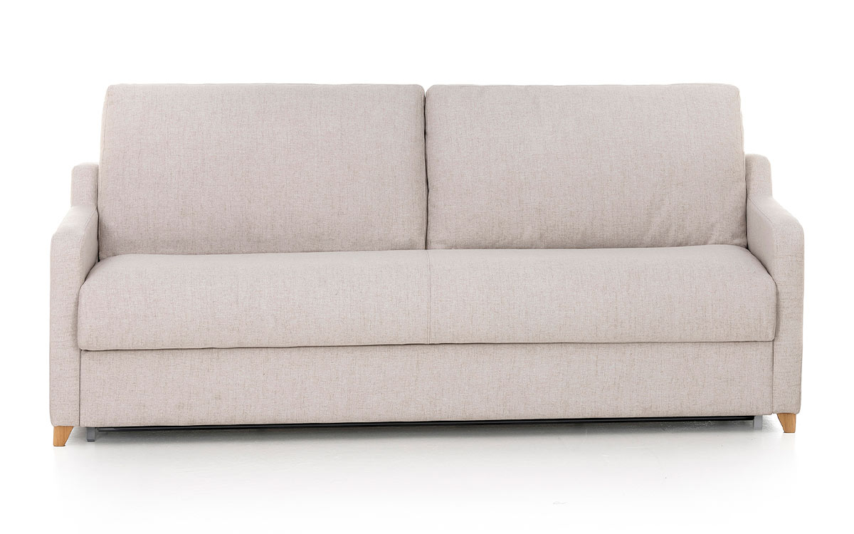 Sofá cama horizontal de 140x190 cm, apertura paralela a la pared, colchón HR de alta densidad, ideal para habitaciones estrechas, fácil apertura sin quitar almohadones, diseño compacto y resistente. Diseño frontal.