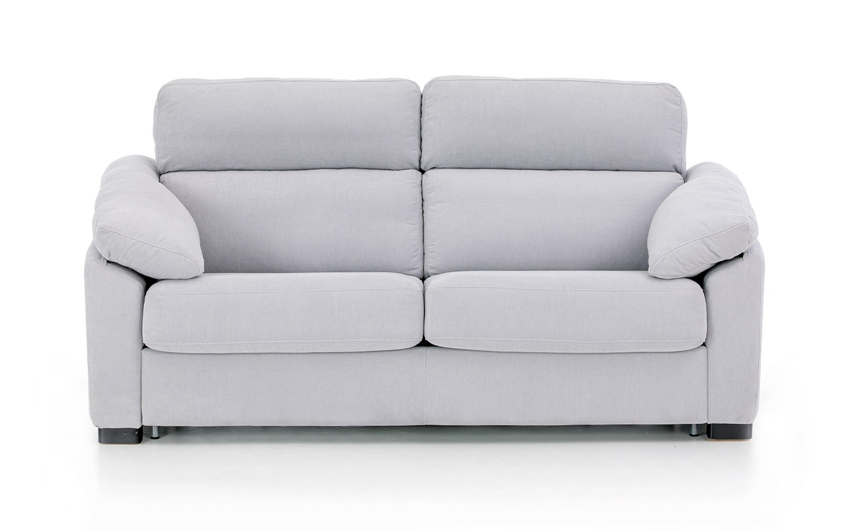 Sofá cama con respaldo ergonómico y brazo tipo siesta, apertura fácil, colchón cómodo y opciones viscoelásticas o de muelles. Diseño frontal.