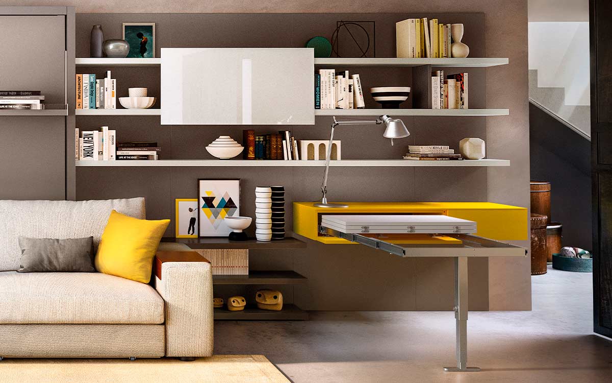 Cama abatible autoportante con sofá moderno y estructura resistente de aluminio.