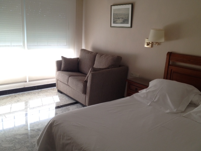sofá cama en hotel